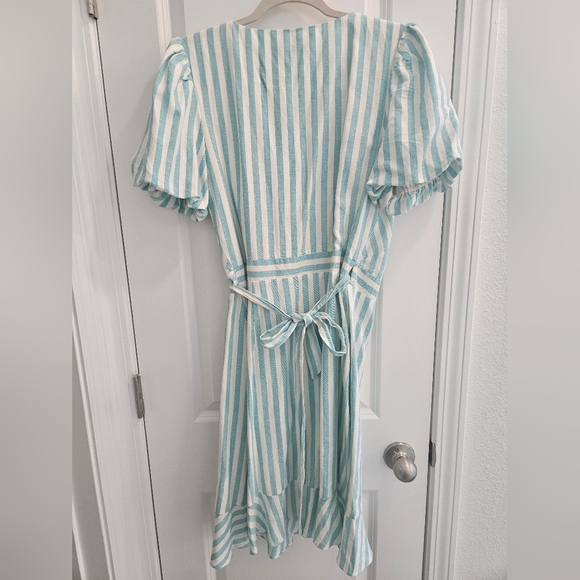 Draper James RSVP Dress - Picture 2 of 4